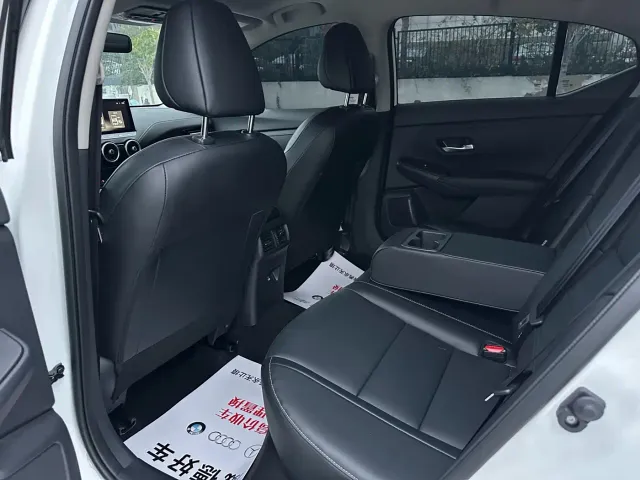Nissan Sylphy — Фото автомобиля 14