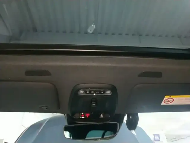 Volvo XC40 — Фото автомобиля 17