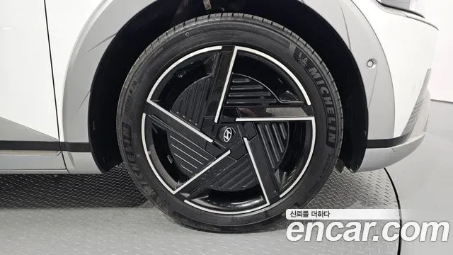 Hyundai Ioniq5 — Фото автомобиля 21