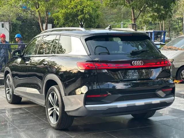 Audi Q6 — Фото автомобиля 10