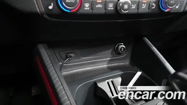 Audi Q2 — Фото автомобиля 16