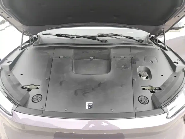 Nio EC6 — Фото автомобиля 19
