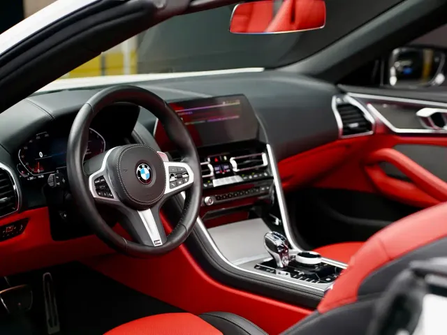 BMW 8 Series — Фото автомобиля 10