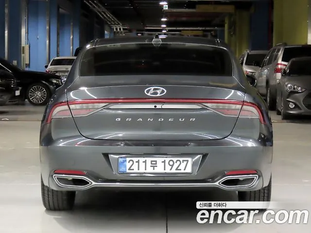 Hyundai Grandeur New — Фото автомобиля 4
