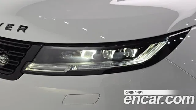 Land Rover Range Rover Sport — Фото автомобиля 16