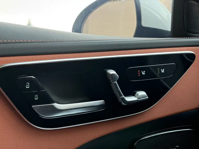 Mercedes-Benz C-Class — Фото автомобиля 20