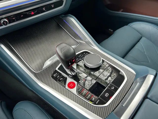 BMW XM — Фото автомобиля 10