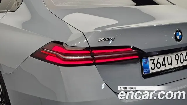 BMW 5-Series 5 серия (G60) 530i xDrive M Sport — Фото автомобиля 17