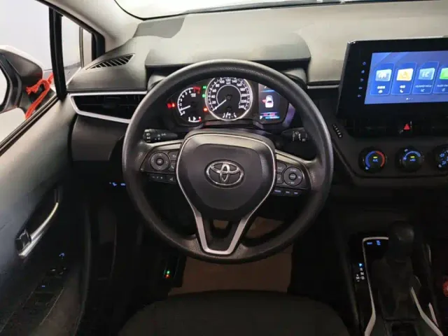Toyota Corolla — Фото автомобиля 10