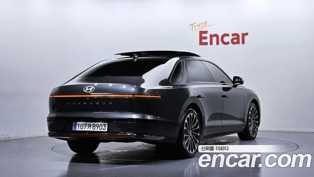 Hyundai Grandeur — Фото автомобиля 2