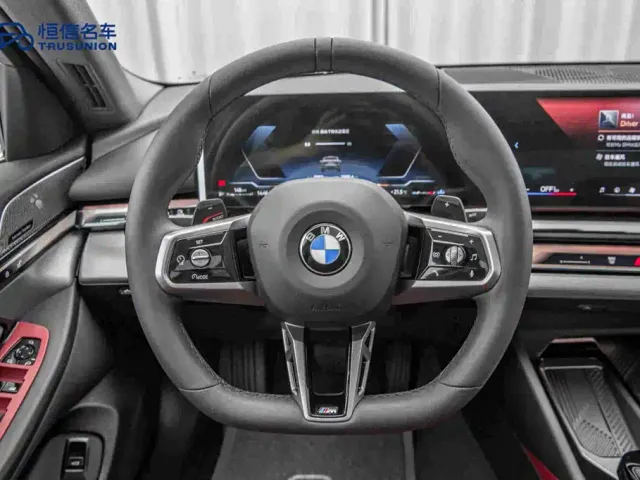 BMW 5 Series — Фото автомобиля 17