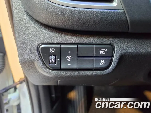 Kia Seltos — Фото автомобиля 13