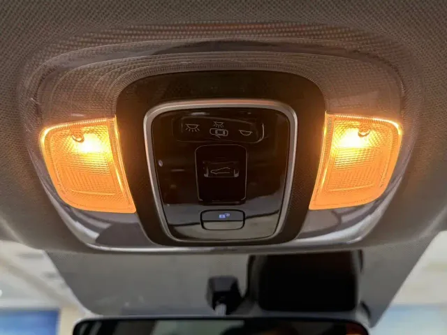 Hyundai Elantra — Фото автомобиля 21