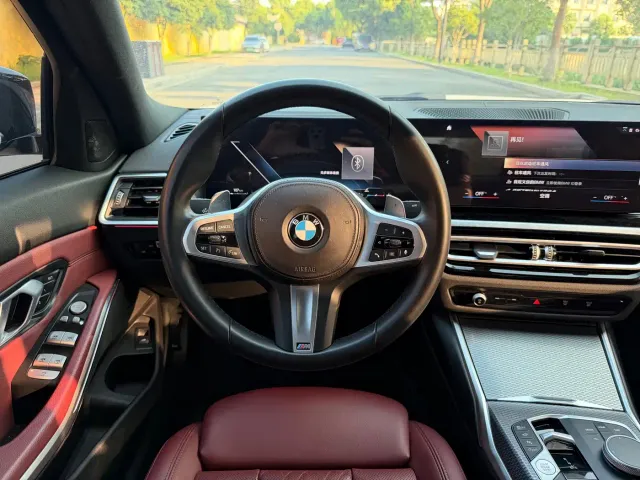 BMW 3 Series — Фото автомобиля 16