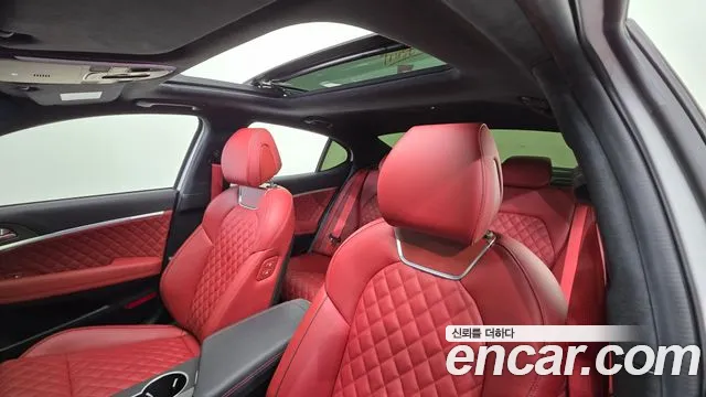 Genesis G70 Новый G70 Бензин 2.5T 2WD — Фото автомобиля 12