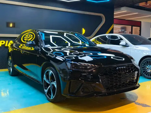 Audi A4L — Фото автомобиля 3
