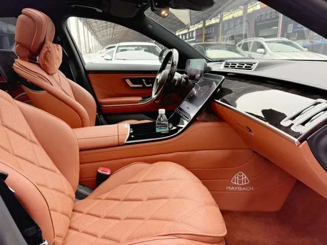 Mercedes-Benz Maybach S-Class — Фото автомобиля 8