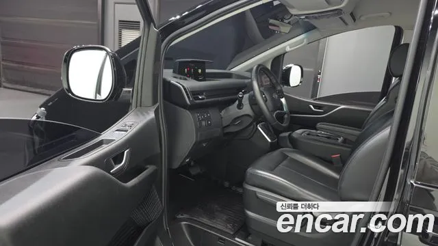 Hyundai Staria — Фото автомобиля 10