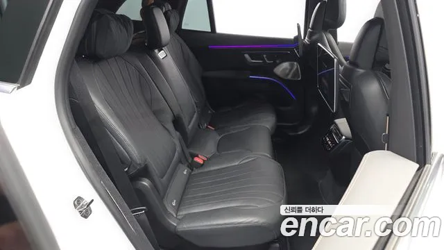 Mercedes-Benz EQS — Фото автомобиля 12