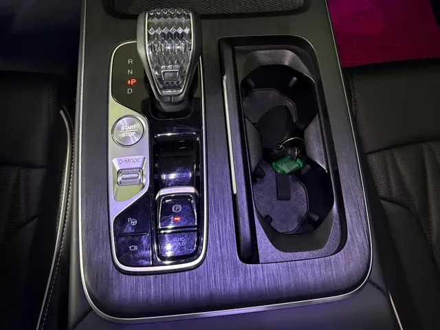 GAC Trumpchi GS8 — Фото автомобиля 12