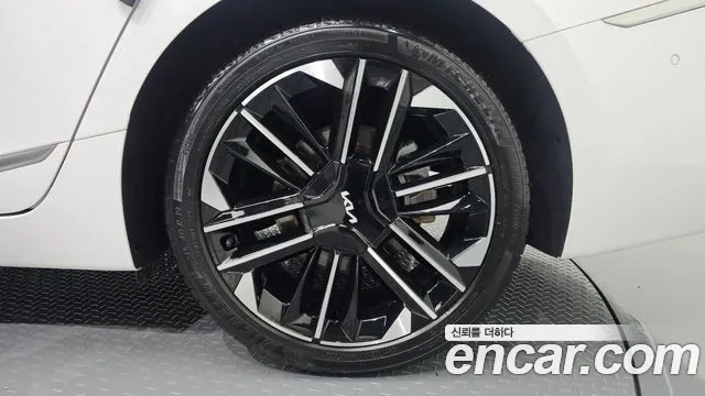 Kia K8 K8 (New) Hybrid — Фото автомобиля 6