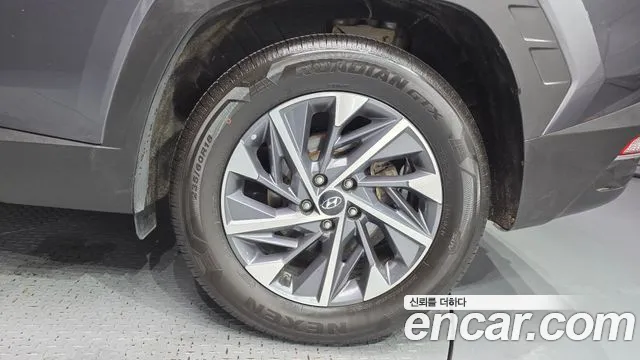 Hyundai Tucson Tucson (NX4) Бензин 1.6 турбо 2WD — Фото автомобиля 19