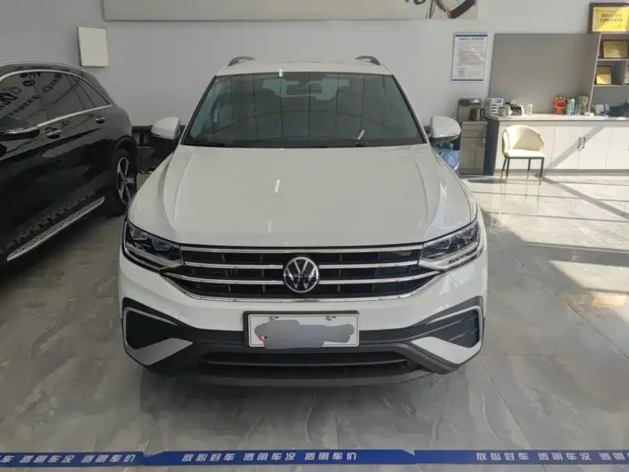 Volkswagen Tiguan L 2023 330TSI Auto 2WD Comfort Edition — Фото автомобиля 2