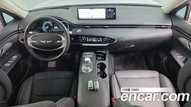 Genesis GV70 — Фото автомобиля 7