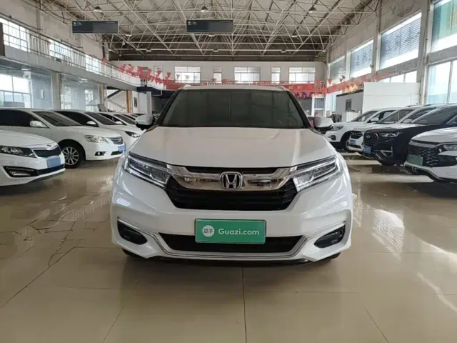 Honda Avancier — Фото автомобиля 2