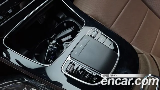 Mercedes-Benz E-Class W213 — Фото автомобиля 18