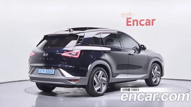 Hyundai Nexo Nexo Premium — Фото автомобиля 2