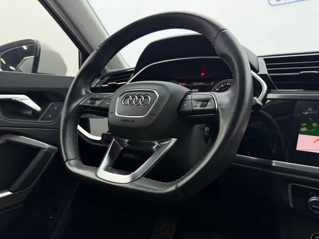 Audi Q3 — Фото автомобиля 16