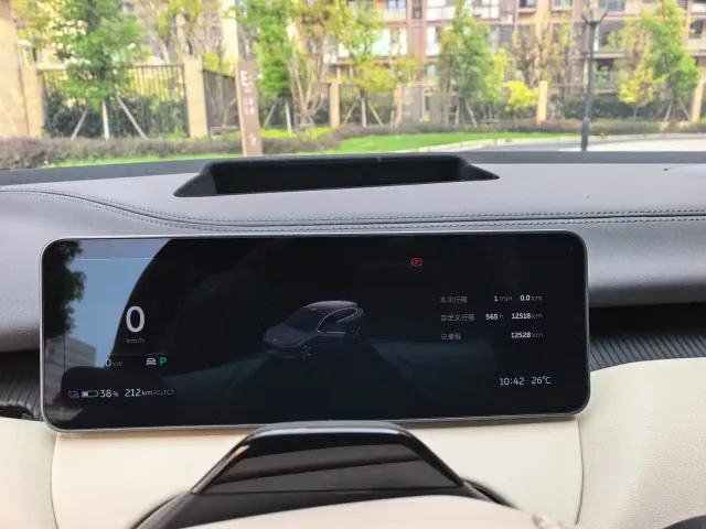 Nio ET5 Touring — Фото автомобиля 18
