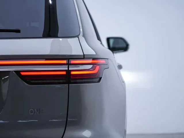 Li Auto ONE — Фото автомобиля 19