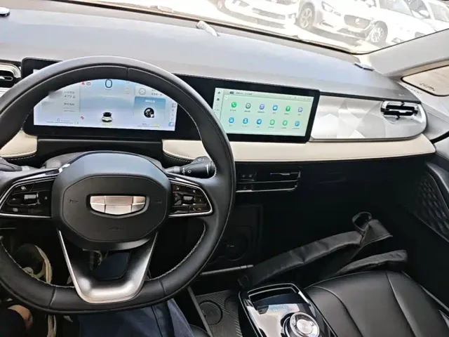 Geely Geometry E Firefly — Фото автомобиля 9