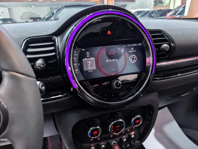 MINI Clubman — Фото автомобиля 10