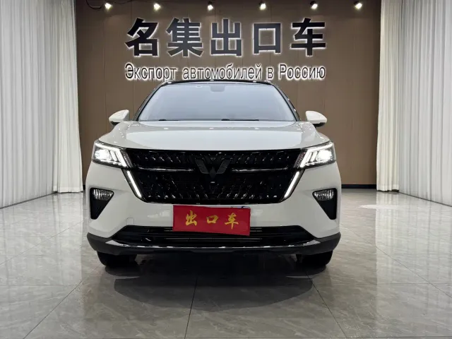 Wuling Asta — Фото автомобиля 3