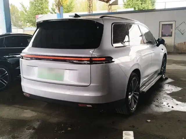 Leapmotor C16 — Фото автомобиля 6