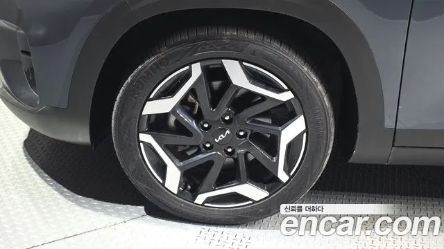 Kia Seltos New — Фото автомобиля 5