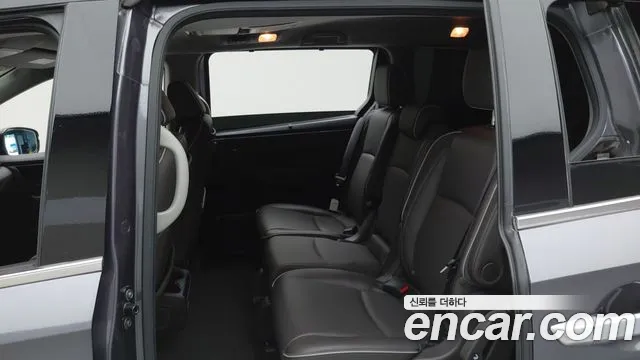 Honda Odyssey — Фото автомобиля 13