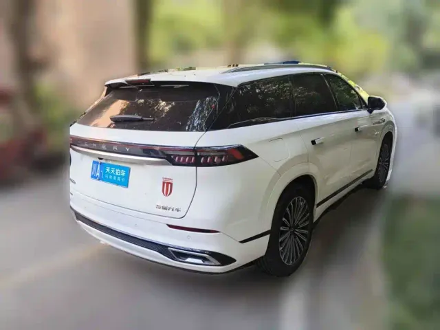 Chery Tiggo 9 — Фото автомобиля 2