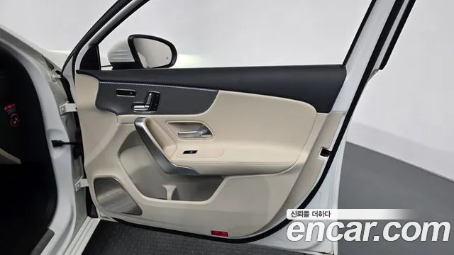 Mercedes-Benz A-Class W177 — Фото автомобиля 24