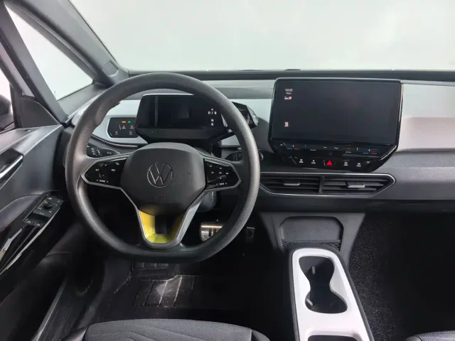 Volkswagen ID.3 — Фото автомобиля 7