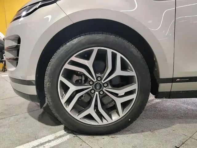 Land Rover Range Rover Evoque — Фото автомобиля 15