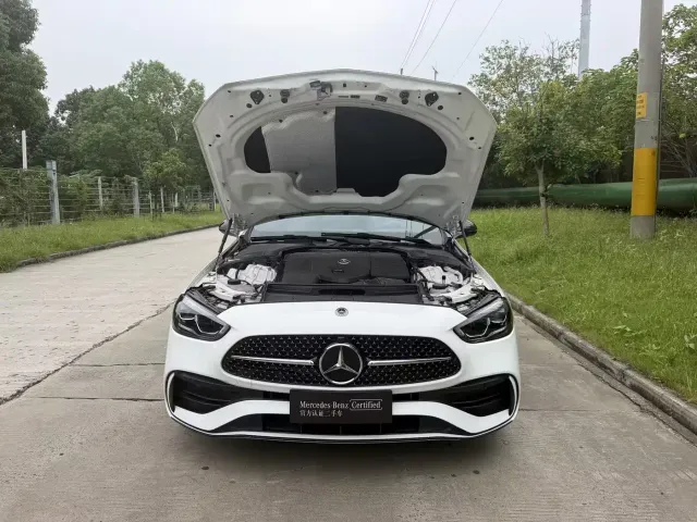 Mercedes-Benz C-Class — Фото автомобиля 2