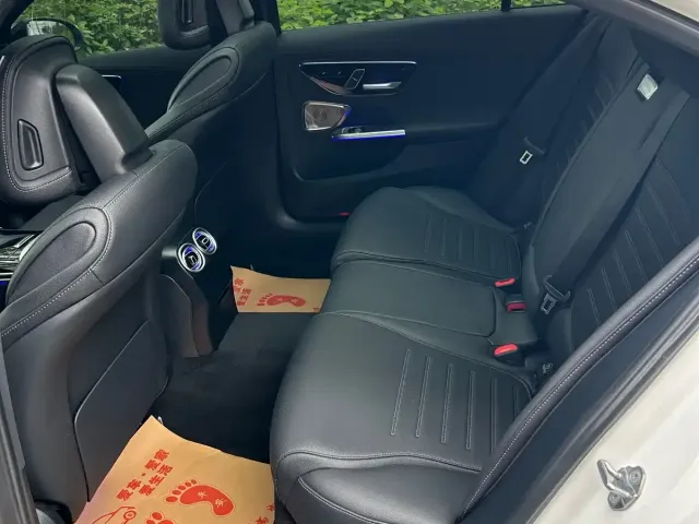 Mercedes-Benz C-Class — Фото автомобиля 5
