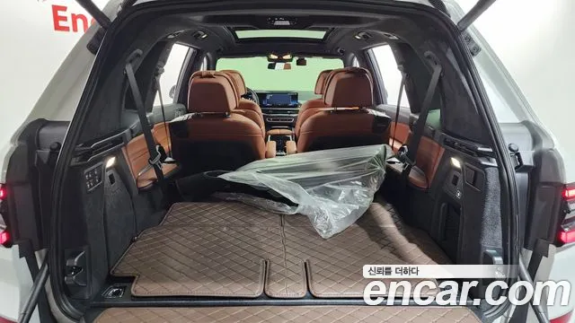 BMW X7 — Фото автомобиля 16