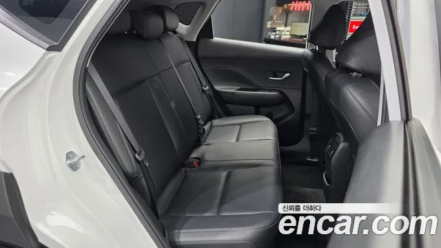 Hyundai Kona — Фото автомобиля 18