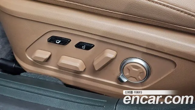 Hyundai Grandeur GN7 — Фото автомобиля 26