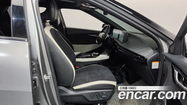 Kia EV6 — Фото автомобиля 26